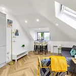 Lux 5 Occupancy London Flat Free Parking & Views