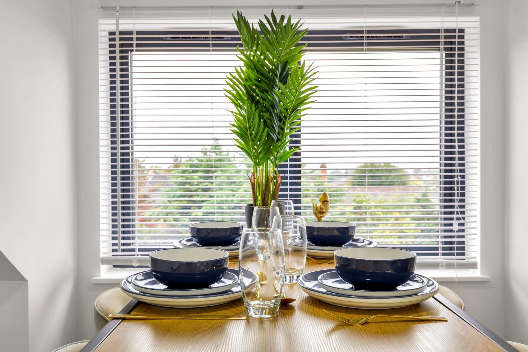 Lux 5 Occupancy Flat Free Parking & Views Appartamento Londra